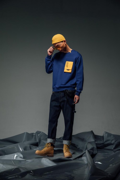 国庆游玩不会穿cat卡特大黄靴拯救你