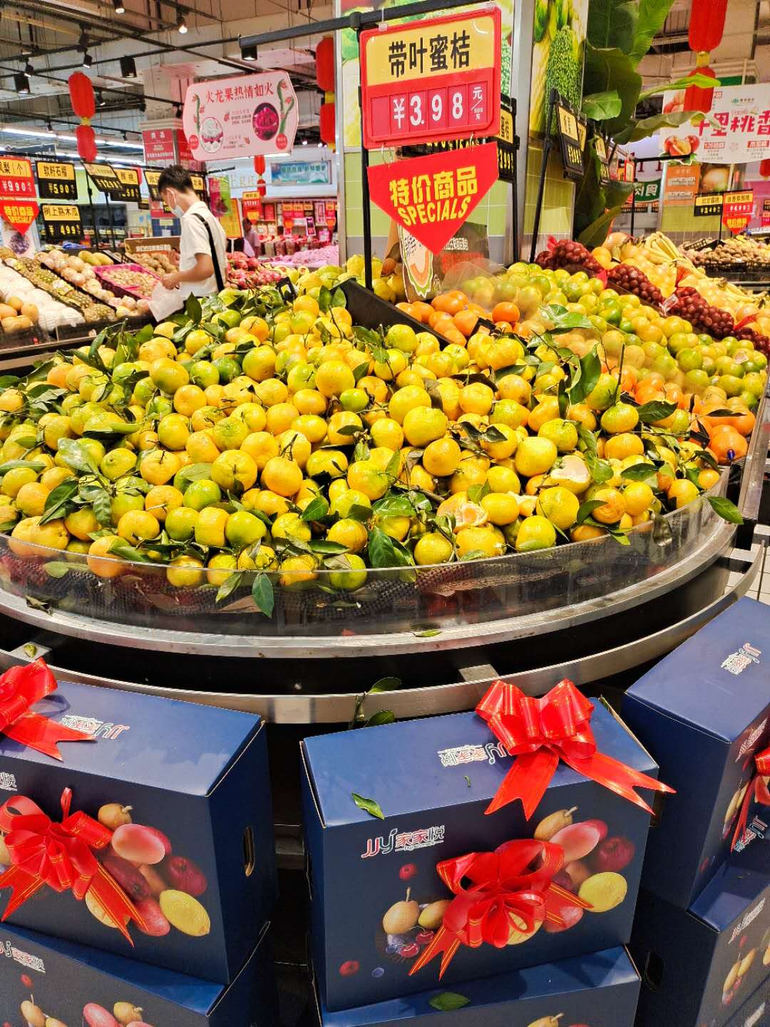 维客胶南购物中心：做顾客的好邻居、家庭的好帮手