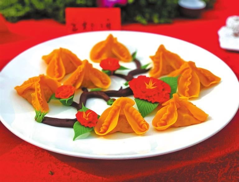 千禧福芋、草莓土豆贝贝、天鹅酥、西式土豆沙律……稀罕！土豆还可以这样吃。