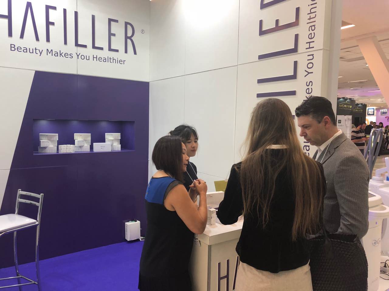 国际医美品牌海菲乐亮相各大品牌活动成行业焦点