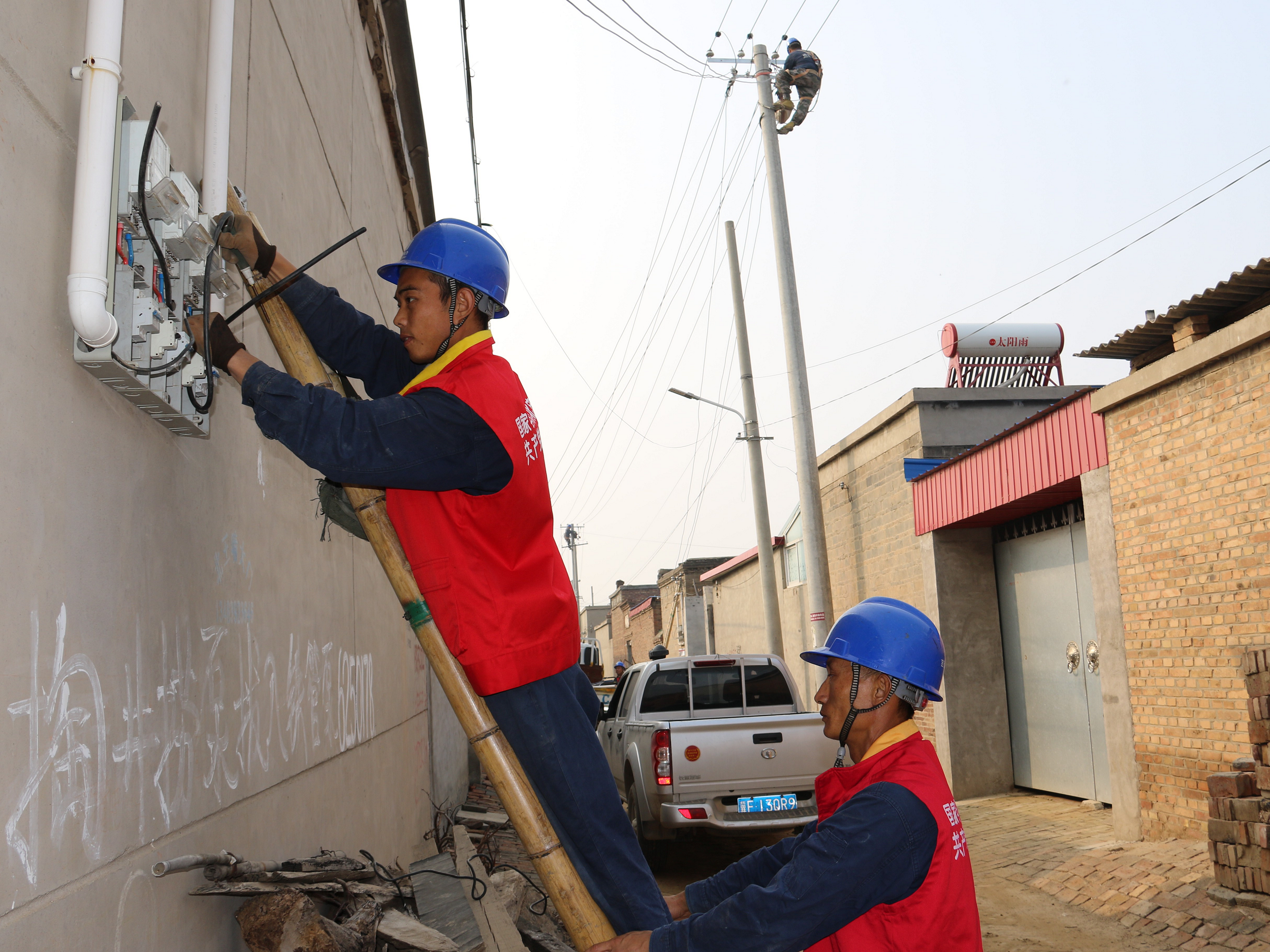 国网保定供电公司:提前完成2020年"煤改电"配套电网工程建设任务