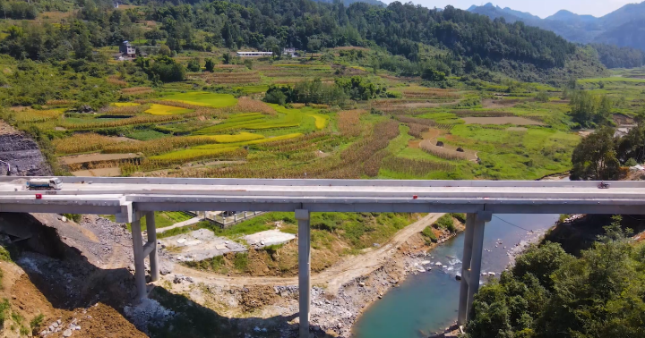 彭水自治县棣棠乡自强自立谋幸福