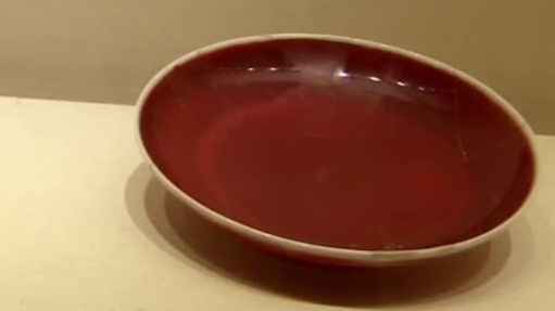 永乐宣德时期的鲜红釉瓷器的特点是什么？