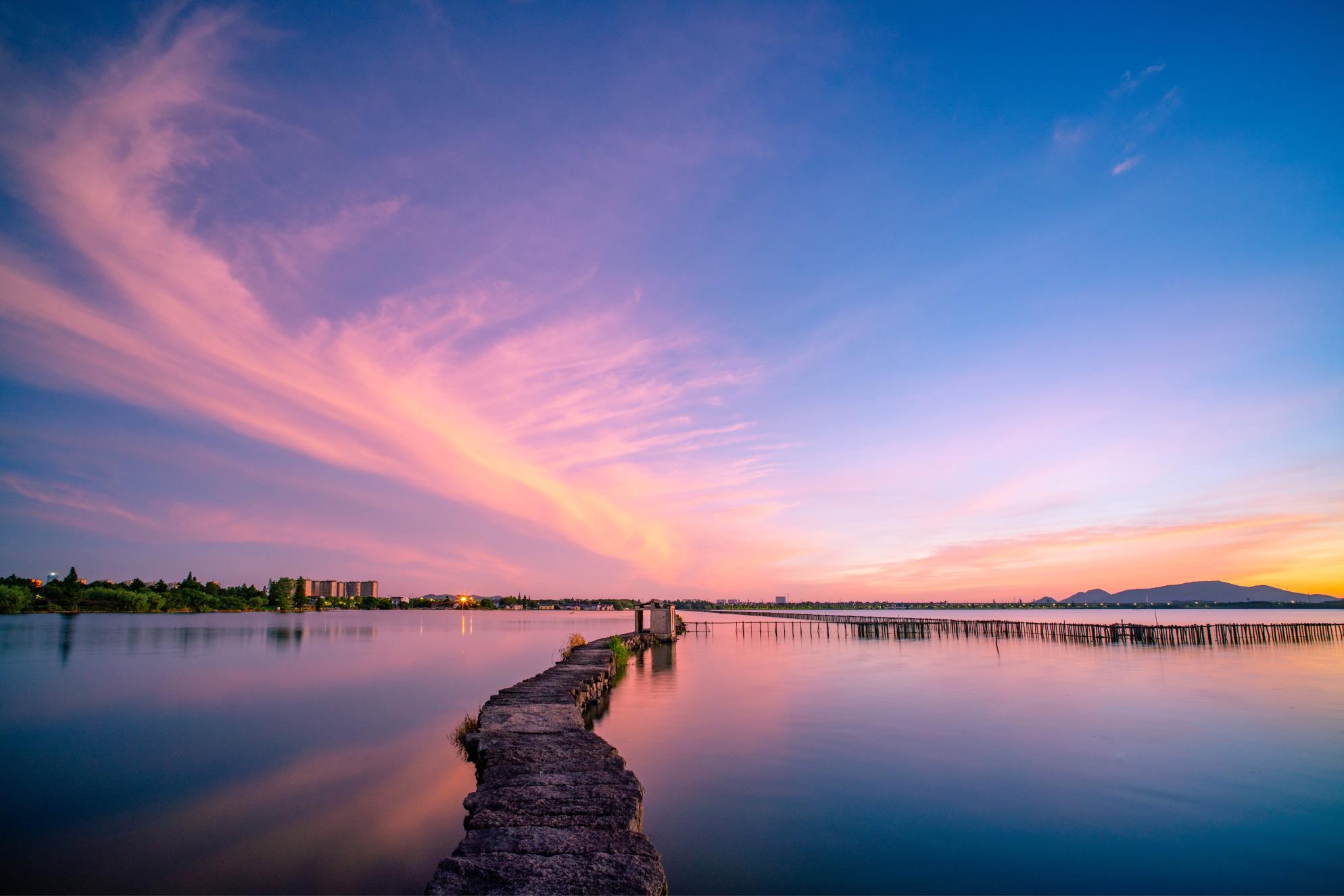 2020同心越城大会10月24日云端续约