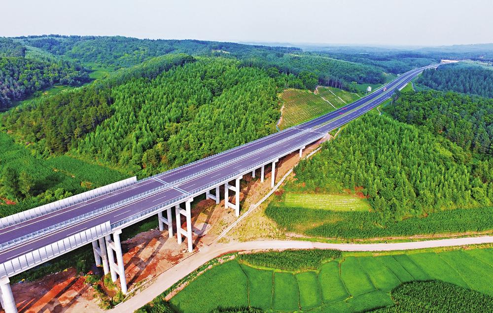 弯沟一号高架桥。