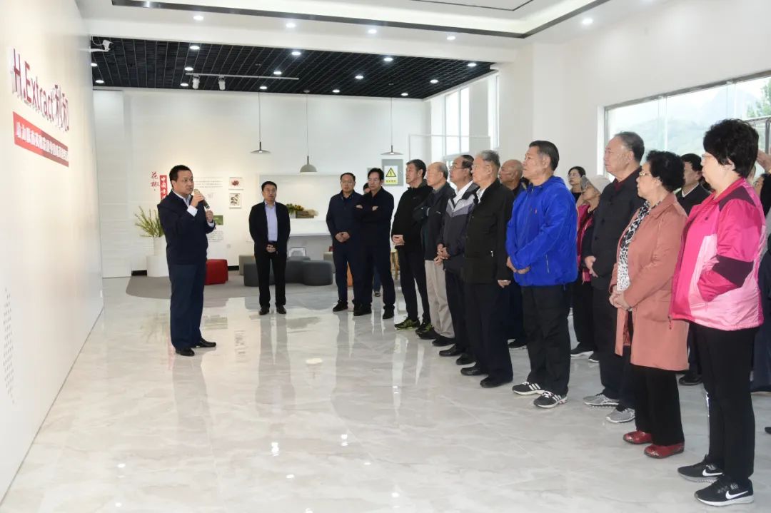 甘肃老干部考察团点赞:陇南成绩有目共睹