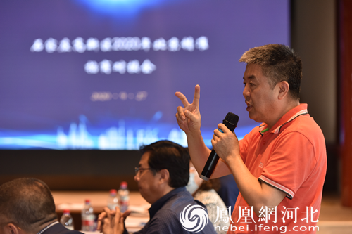 中科益安医疗科技（北京）有限公司董事长李文对于与石家庄高新区的合作表达了浓厚兴趣（任全军摄）