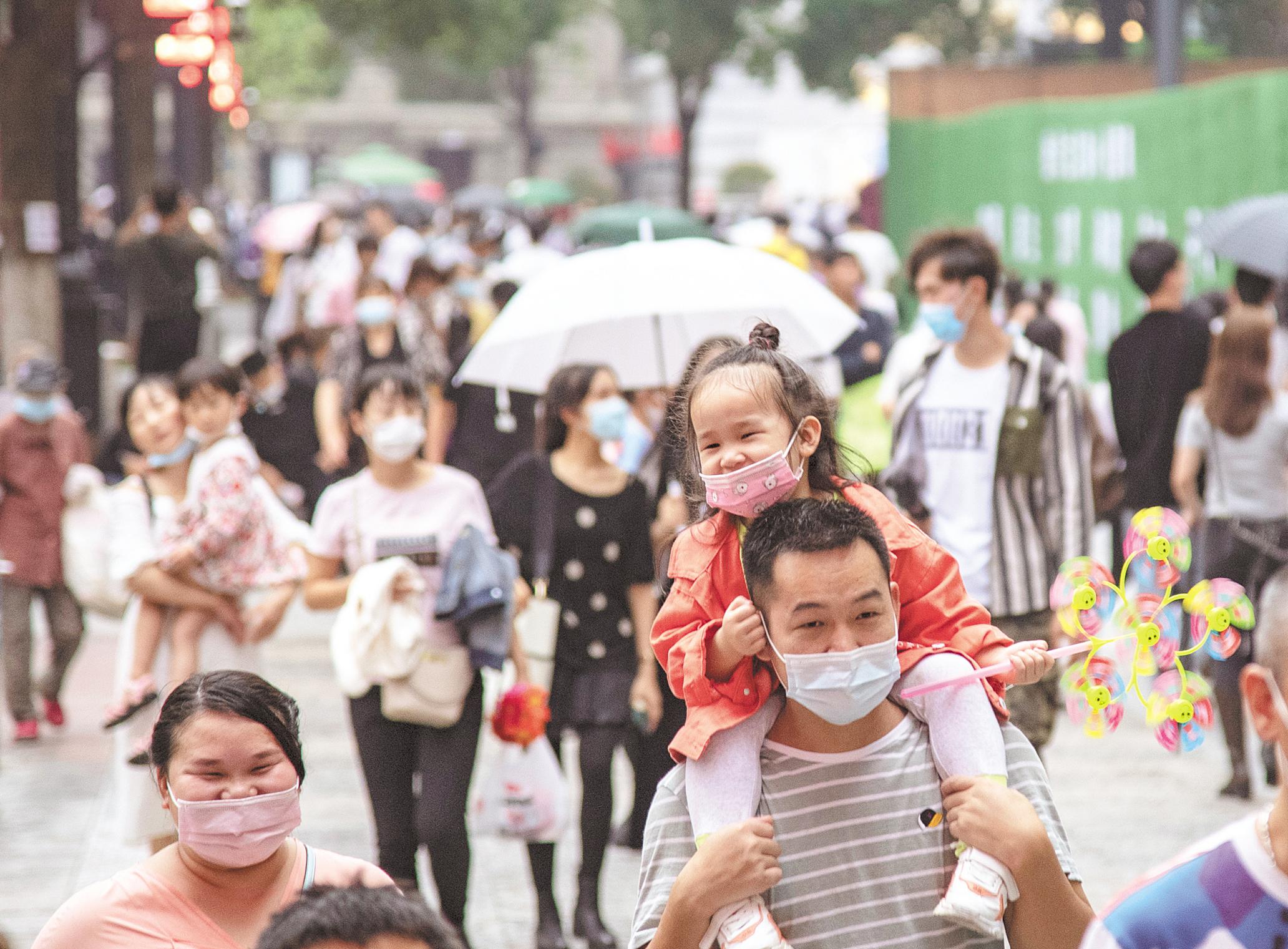 百年江汉路新装迎宾客