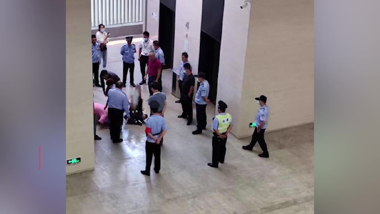 华南理工一教授被传性侵女学生，校方：经查属实，已解聘
