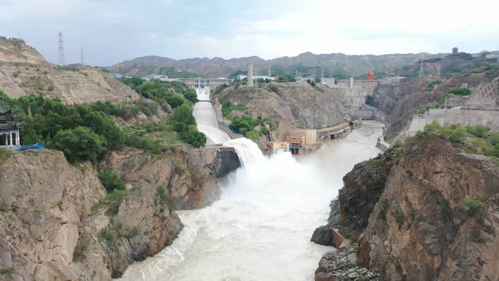 幸福河的兰州之美：岸绿水清 300万人依水而生