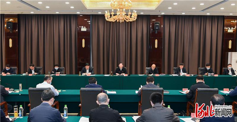 10月6日上午,白洋淀生态环境治理保护现场会在雄安新区举行。这是会议现场。河北日报记者赵威摄