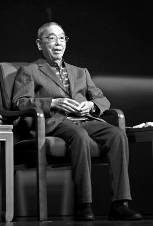 2019年5月谭元寿参加本报《谈艺说戏话北京》活动 摄影/记者 王晓溪