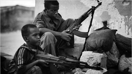 利比里亚常年战乱，维和部队如何让娃娃兵们重返社会？