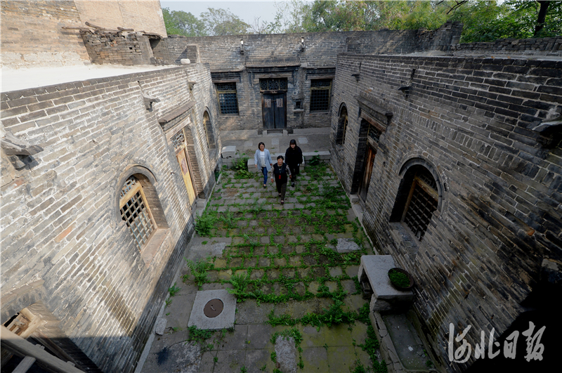 河北省磁县岗西村古建筑大多保存完好。