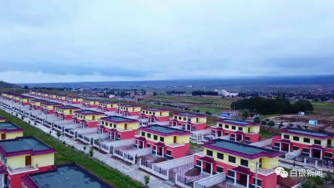 从山沟沟到小洋楼 易地扶贫搬迁解锁“幸福密码”