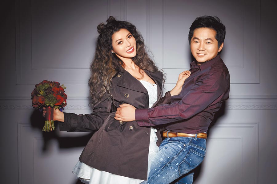 36岁殷琦官宣当妈!怀儿子后还想继续生,富豪老公此前已有女儿