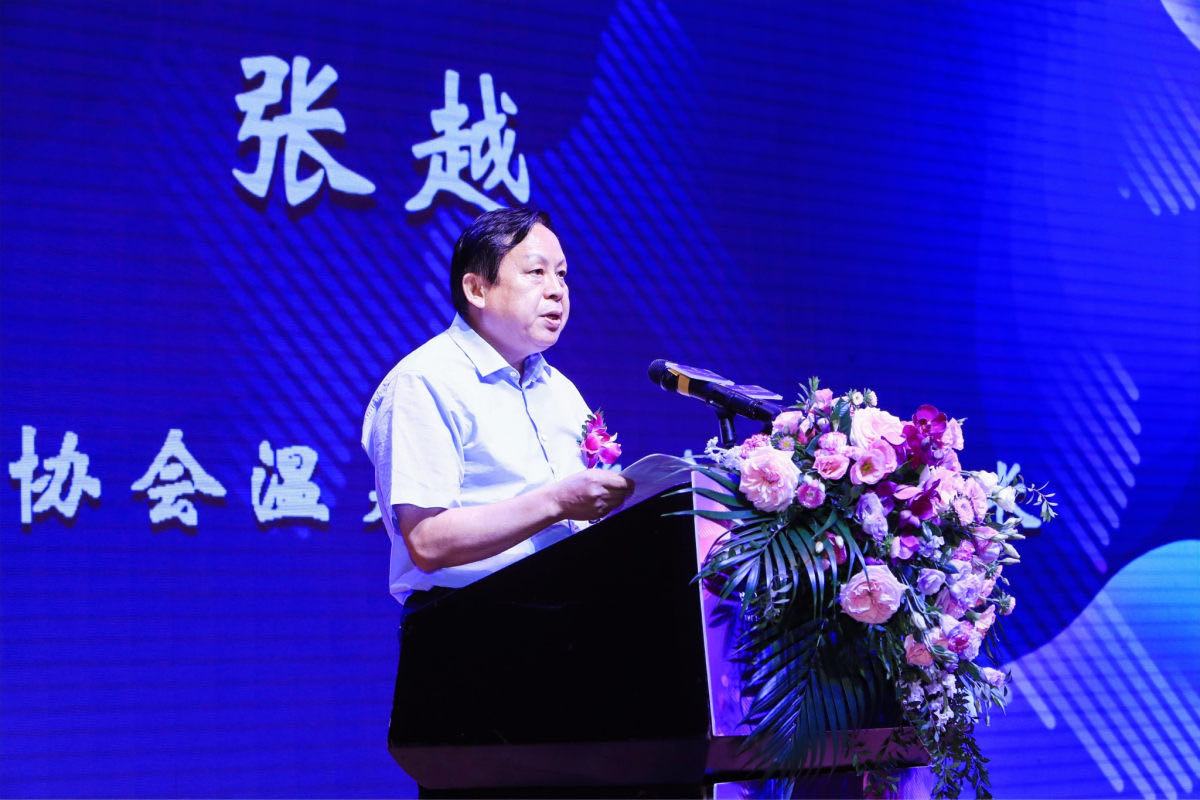 中国旅游协会温泉旅游分会秘书长张越温泉旅游是我国旅游业的重要