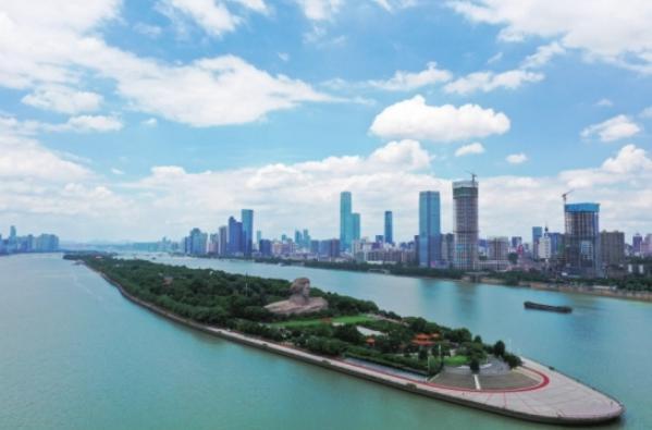 ▲航拍橘子洲。图 / 记者谢长贵