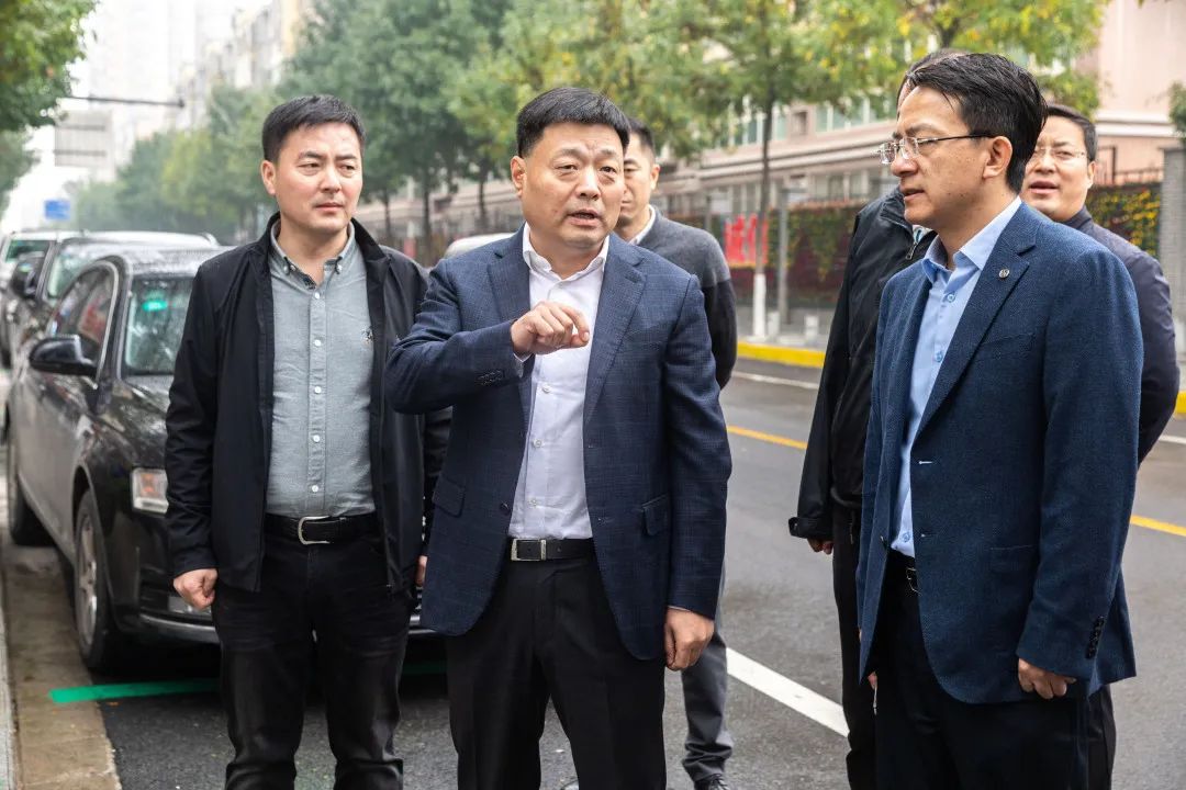 未央区委主要领导督导检查民生建设项目推进情况