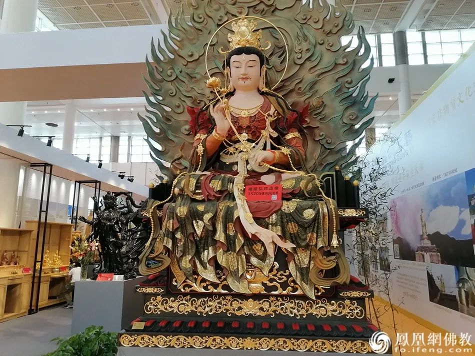 精美佛像(图片来源:凤凰网佛教)