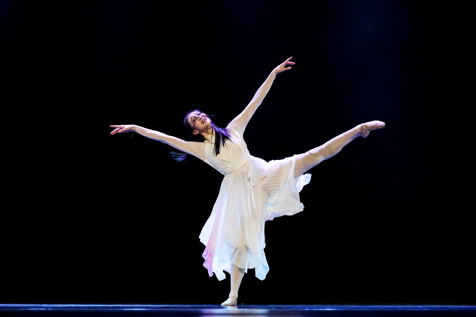 广州5位优秀舞者获首届中南六省十佳青年领军舞者称号