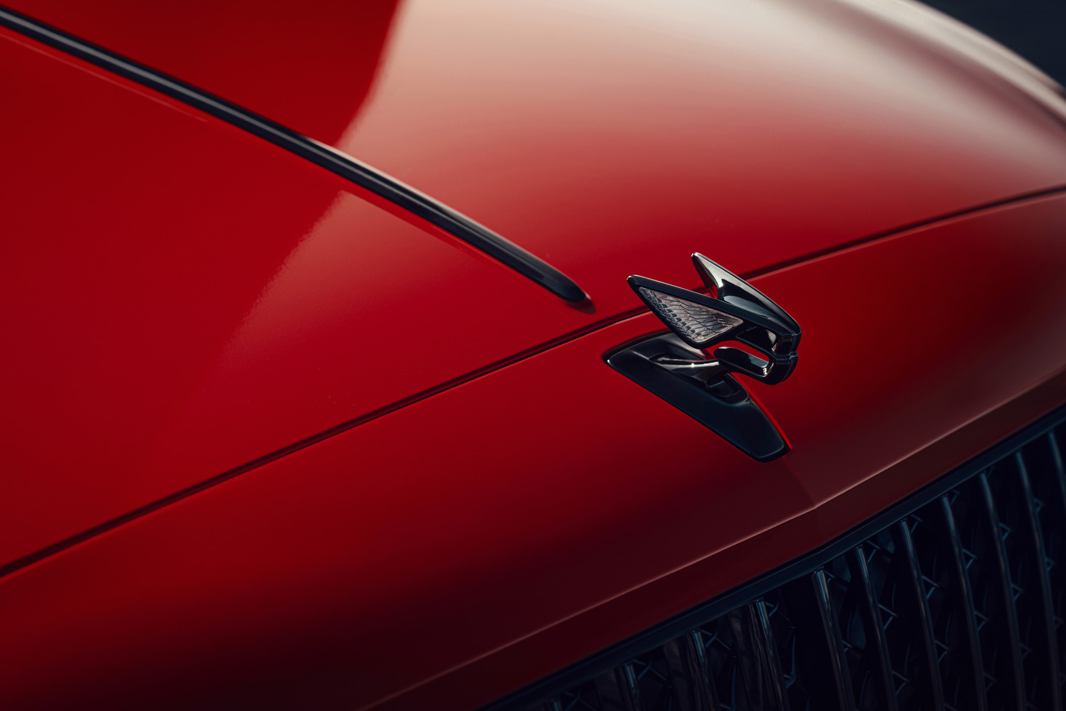 宾利飞驰V8售价公布 仅一款车型/售价251.80万元