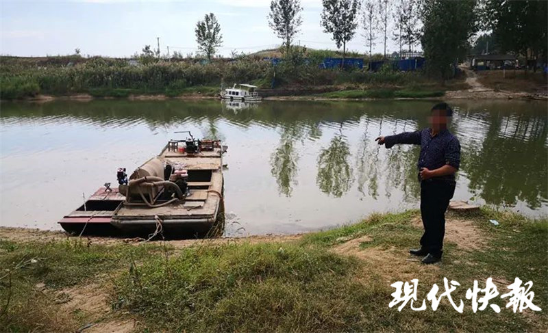 △张某指认现场