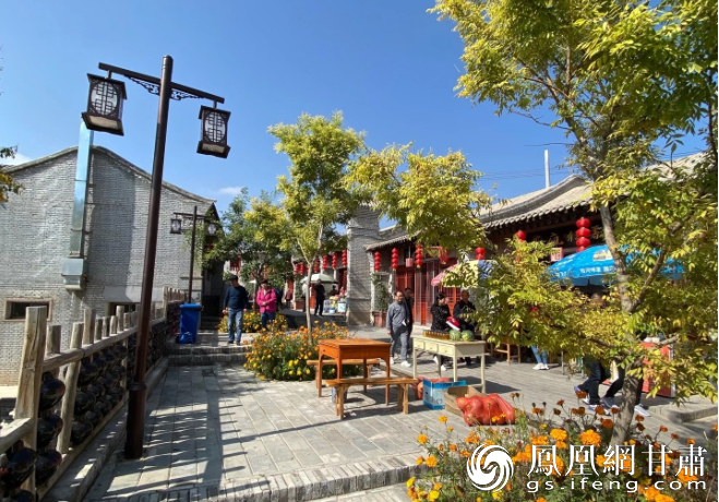 数千年这里曾是古战场文化学者为金城浪街题联