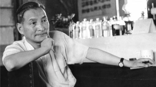 陈云邓小平推行粮食“统购统销”政策，成功抹平粮食赤字