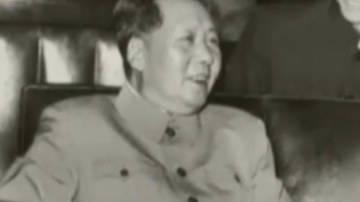 毛泽东有多爱吃辣？甚至将辣椒粉撒在西瓜和梨上