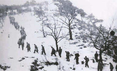 志愿军挺进长津湖资料照片
