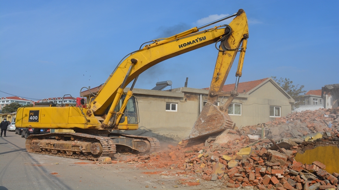 旧村要有大改变 牟家社区旧村正式启动拆除工作