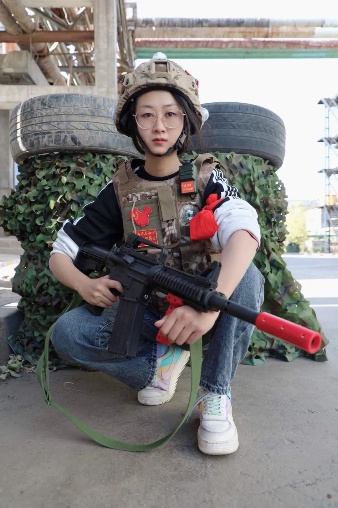 超燃探秘金化集团废旧厂区真人cs绝佳场地