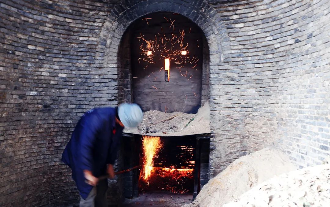 建党百年砖出窑啦