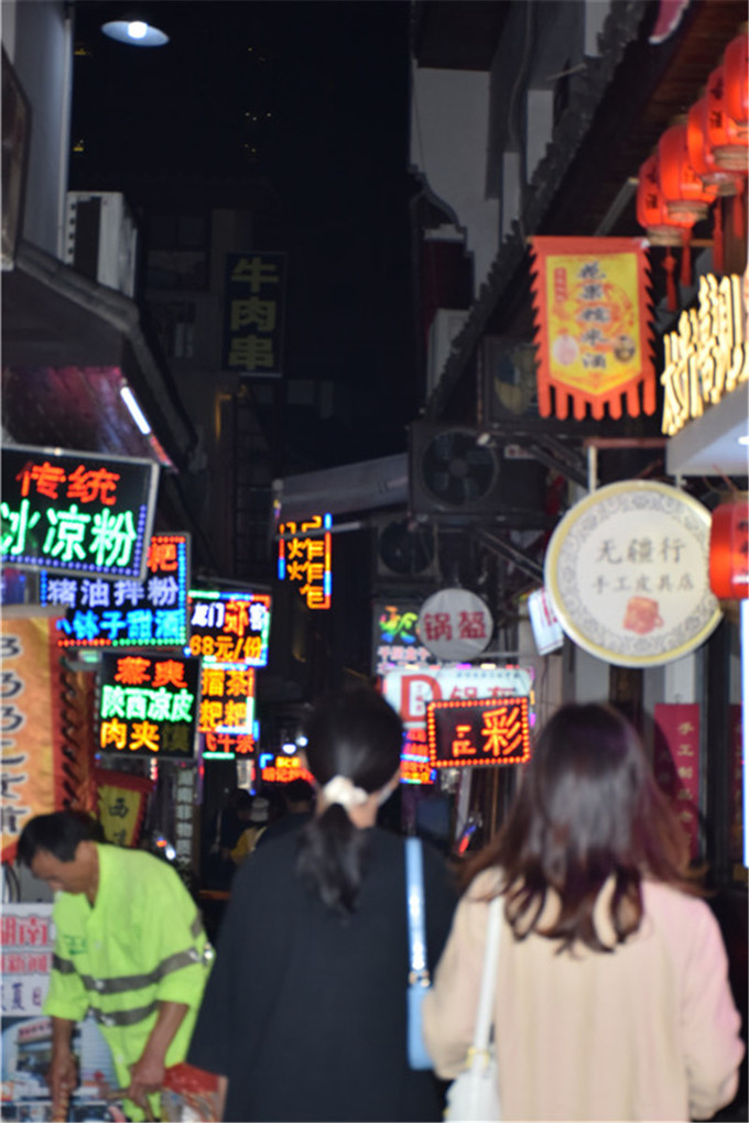 不止吃吃喝喝 太平街小巷里藏着你不知道的文艺范