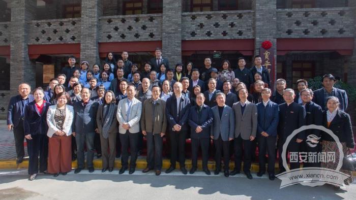 毕业45年后回到母校 贾平凹文学馆在西北大学开馆