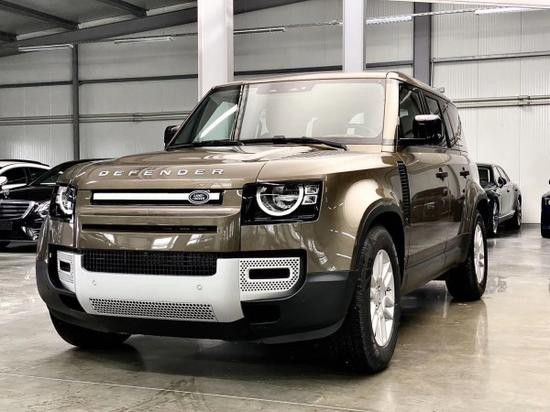 全新路虎卫士五座版越野车王者霸气十足