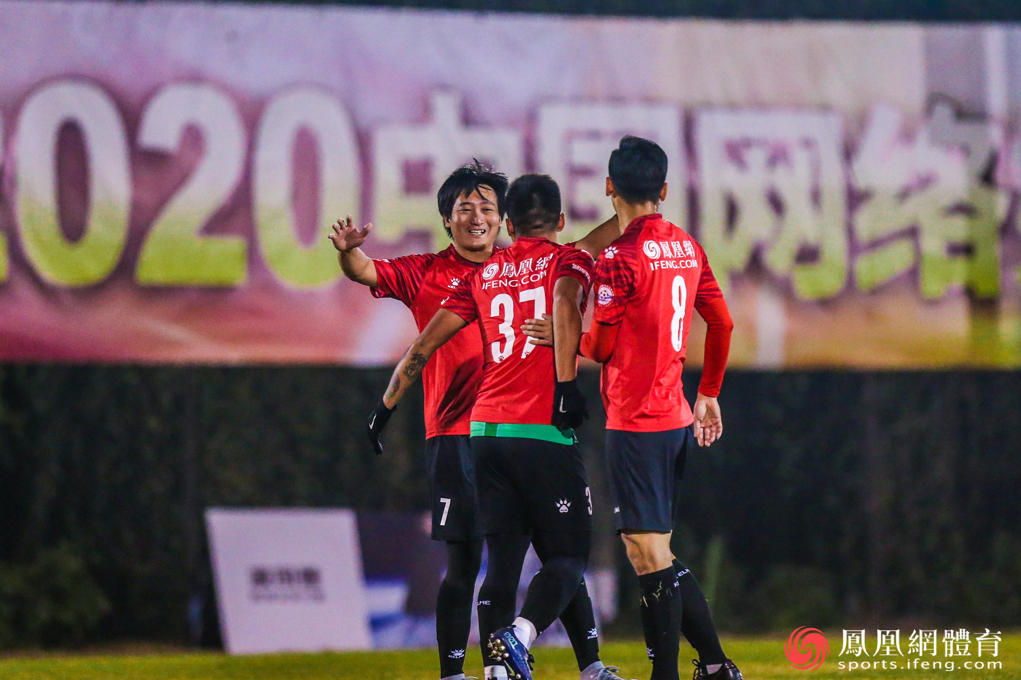 网络杯凤凰网2-0淘汰小米 闯入决赛冲击第8冠
