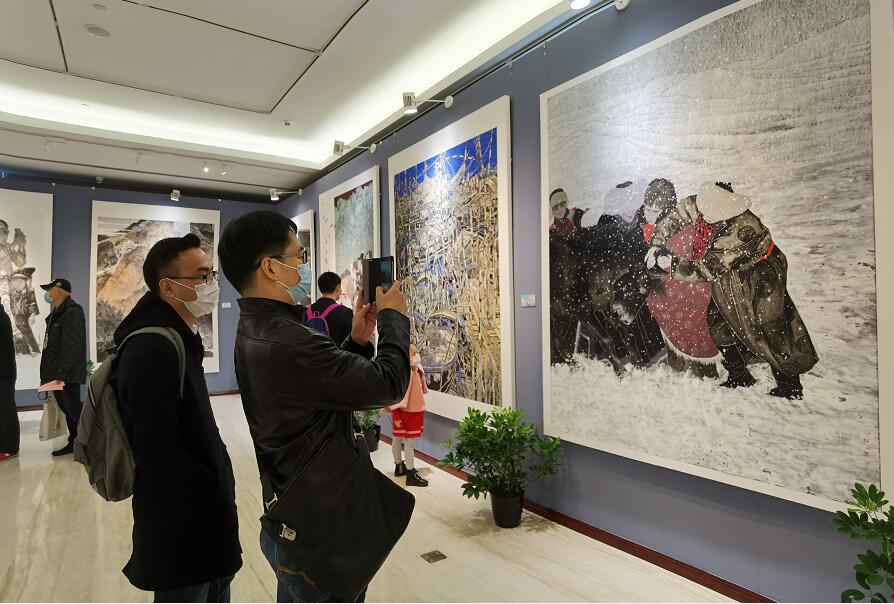 “聚焦脱贫攻坚” 傅抱石全国中国画作品展在京开展