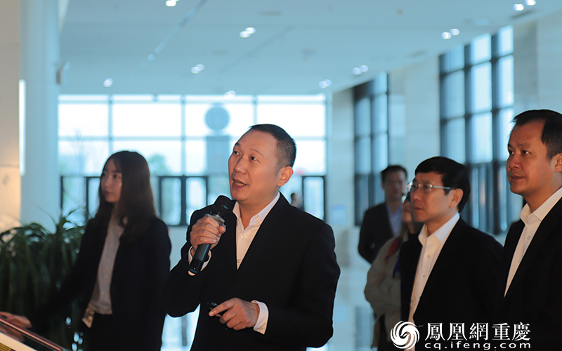 重庆公路物流基地建设有限公司总经理刘功峰介绍物流基地