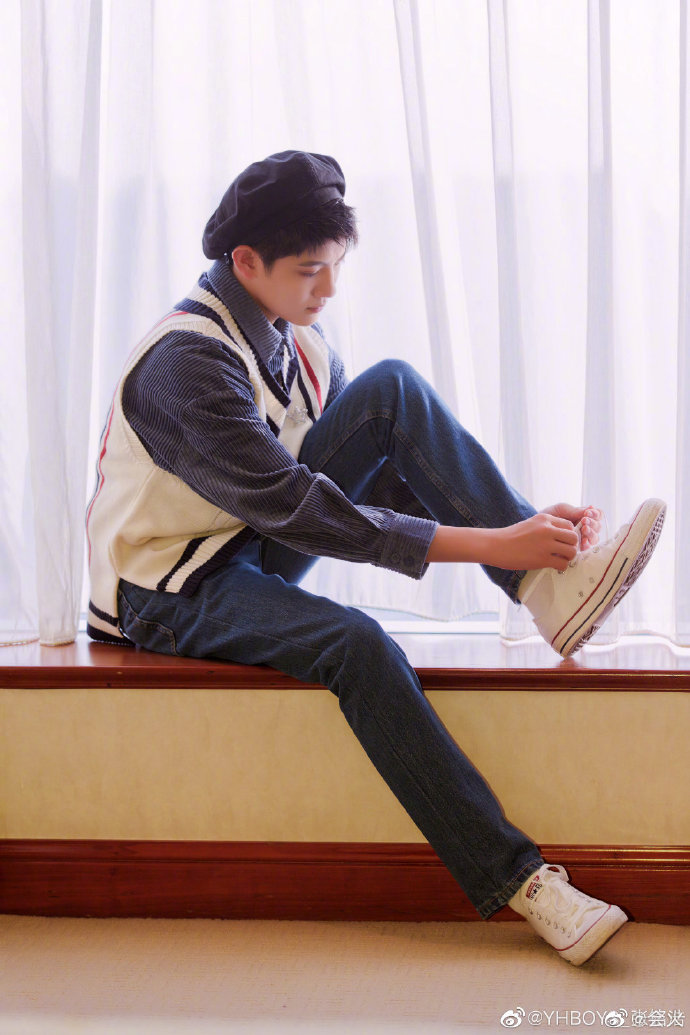 16岁爱豆张铭浩被曝露骨聊骚后援会回应好好学习做人