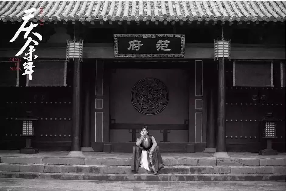 《庆余年2》原班人马出演，正在象山影视城拍摄的张若昀瘦了！ 