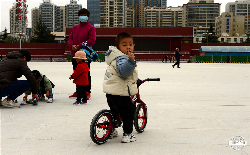 重回喧闹！兰州东方红广场部分区域开放啦