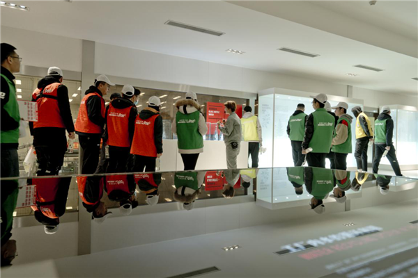 “好水探源 同心同行” -农夫山泉长白山最美工厂“寻源”之旅