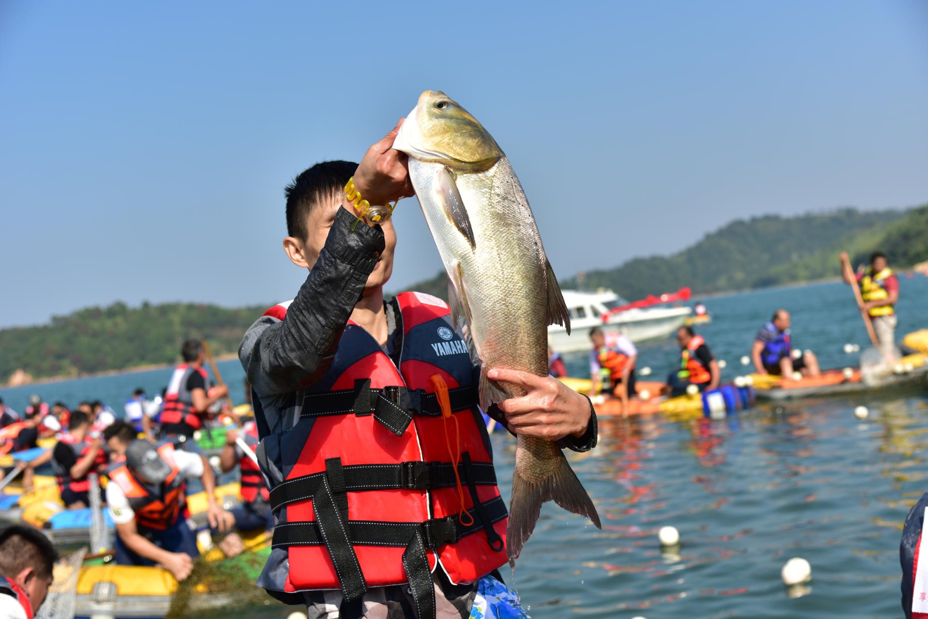 鱼你有约 河源第三届万绿湖打鱼节31日开渔迎客
