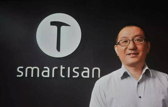 图源自网络肖鹏原先是锤子科技0002号员工,在著名的ui设计师网站