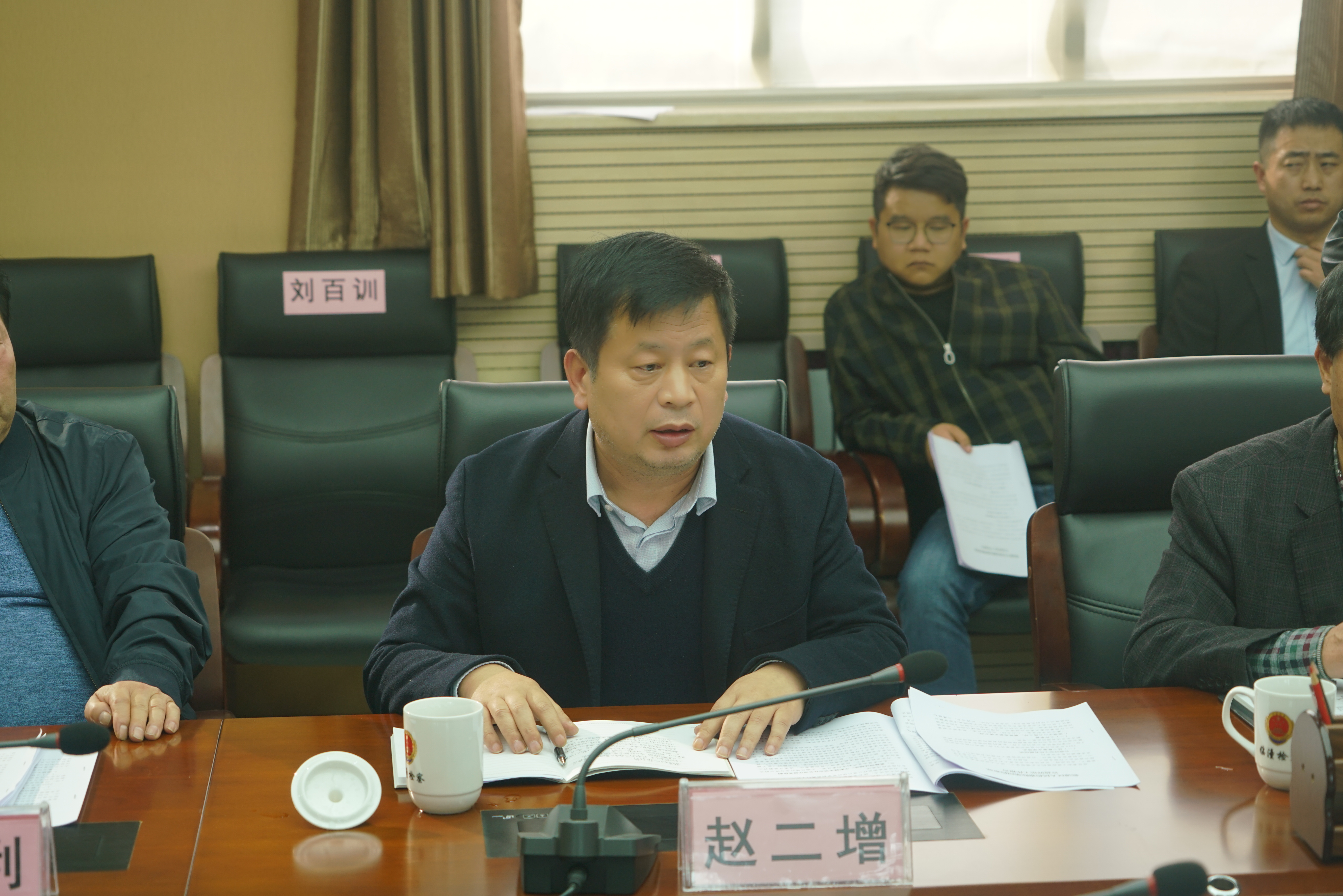 该院党组书记,检察长苑伟对民营企业家们对临潼检察工作的支持,理解