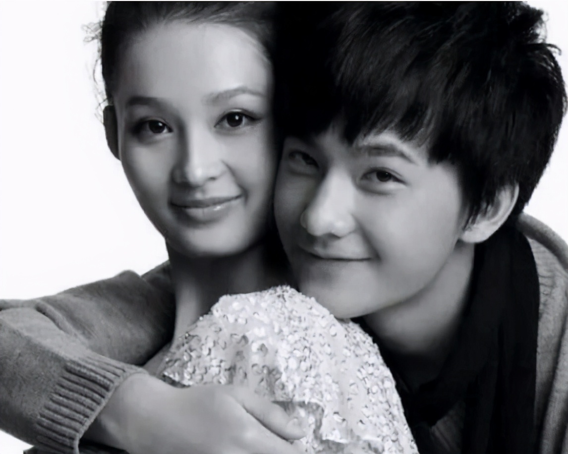 李沁是娱乐圈隐形直男斩？和邓伦杨洋传绯闻。肖战也被指喜欢她