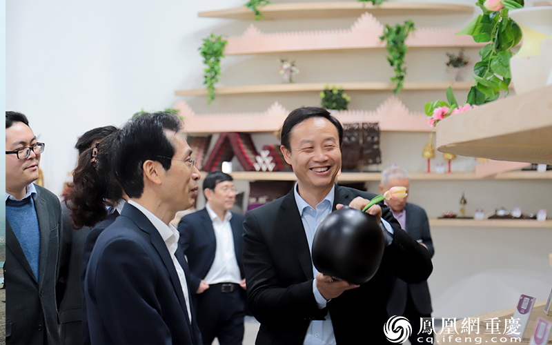 参观东盟商品集采城