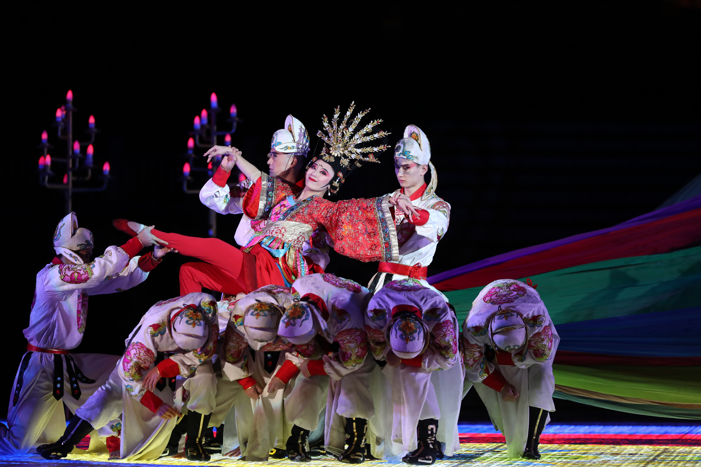 迎十四运《长恨歌》公益专场演出活动在临潼区举办